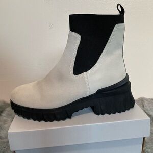 Nurture Rebalance Stylish Black and White Women's Ankle Boots